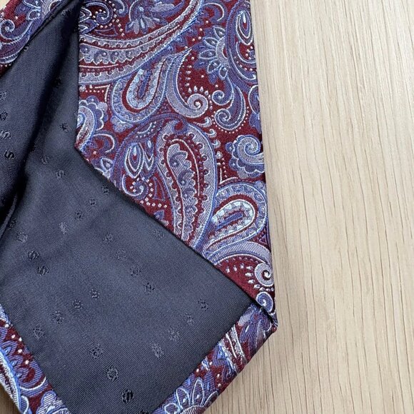 Hogo Boss Mens Purple & White Paisley Print Silk Office Wear Tie 60x3 Inches - Picture 9 of 12